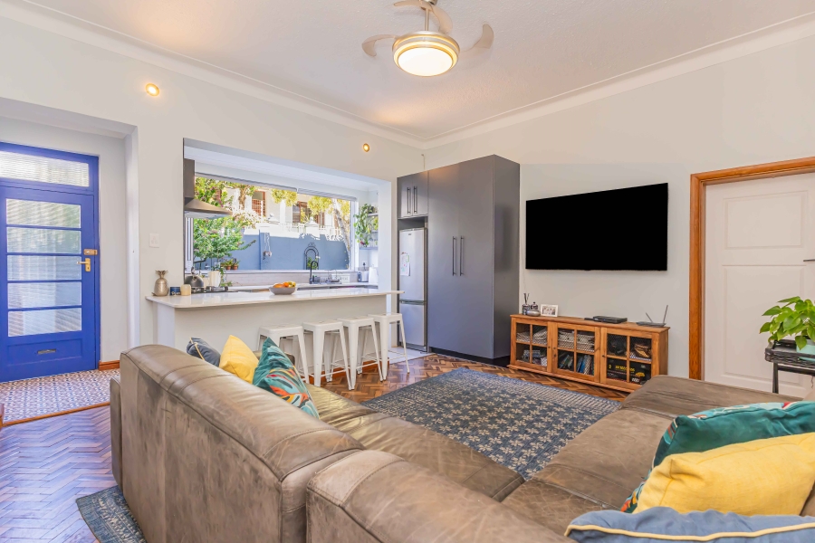 To Let 2 Bedroom Property for Rent in Sea Point Western Cape